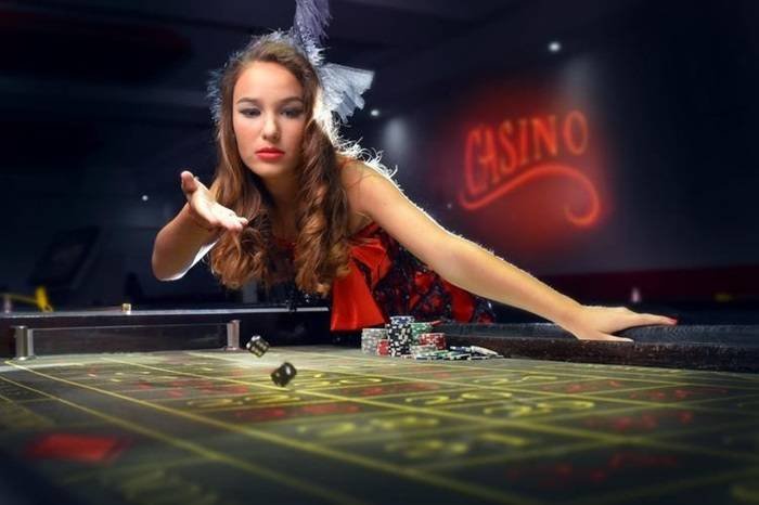 Antarmuka pengguna kingbet88 yang menarik dan mudah digunakan di ponsel